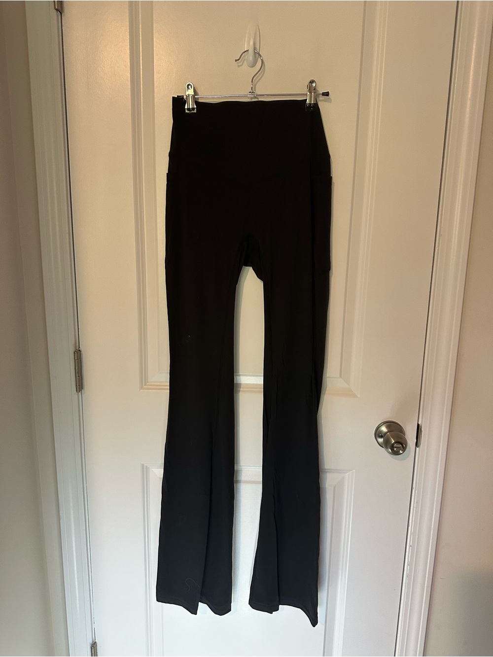 HALARA Black High-Waist Flare Leggings in M XTall